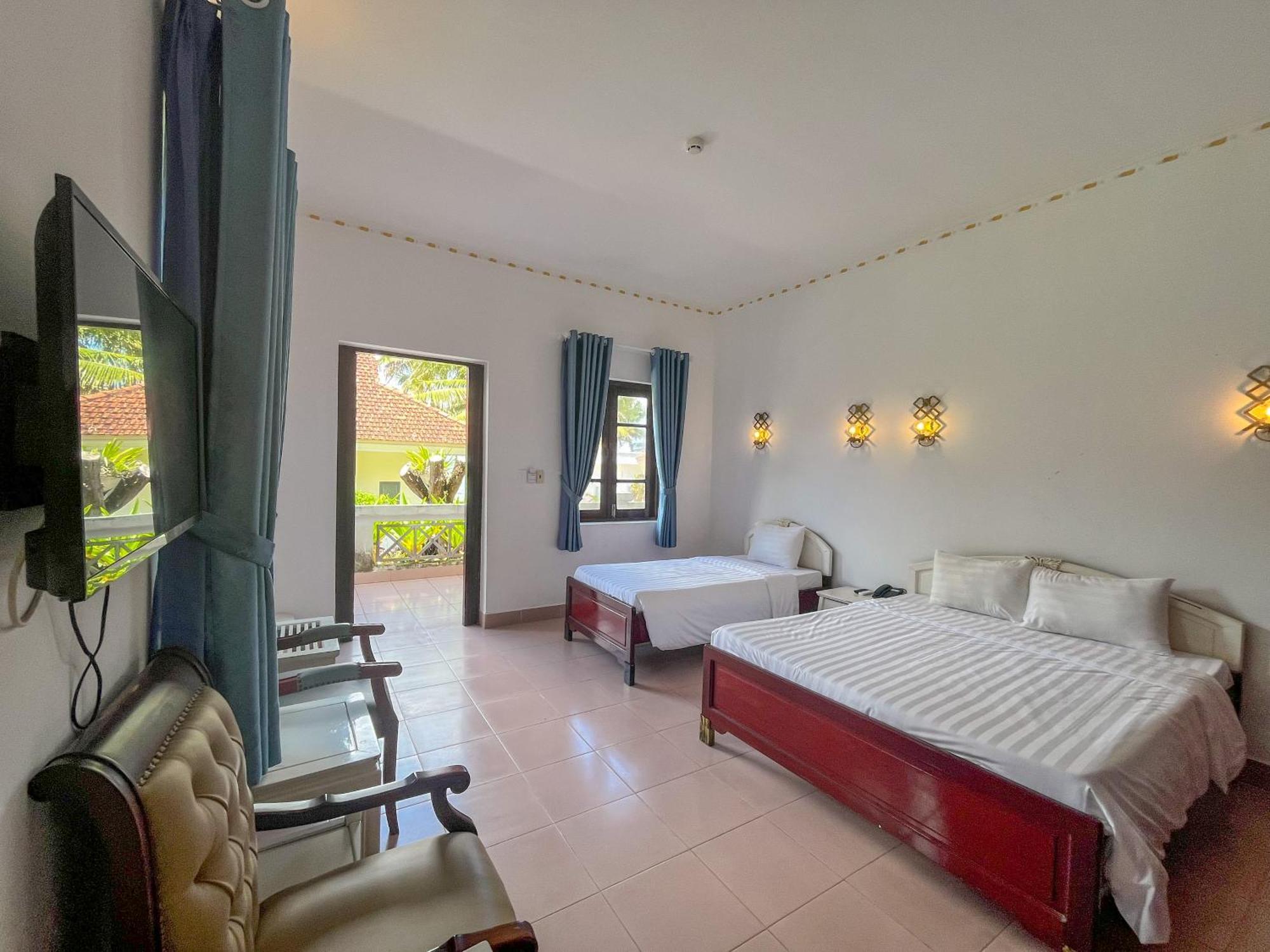 Hawaii Hotel